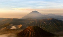 日本樱岛火山喷发，烟柱直冲云霄，影响全球地质格局？